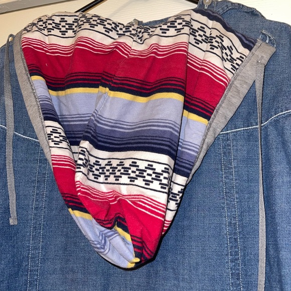 Levi’s Denim Hoodie - Picture 14 of 15